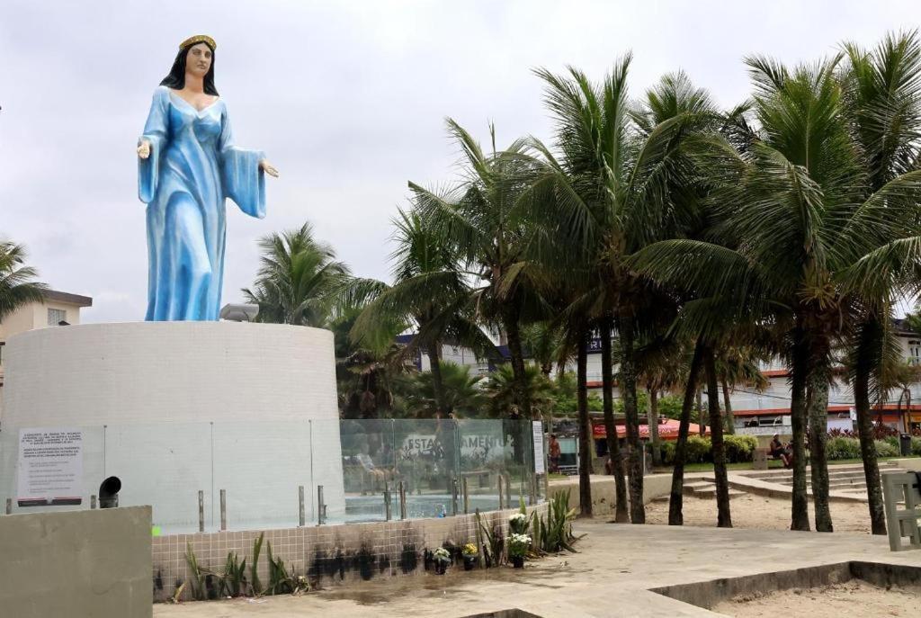 Hospedagem Primeira Quadra Da Praia プライア・グランデ エクステリア 写真
