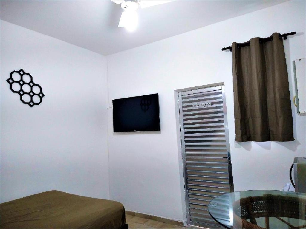 Hospedagem Primeira Quadra Da Praia プライア・グランデ エクステリア 写真